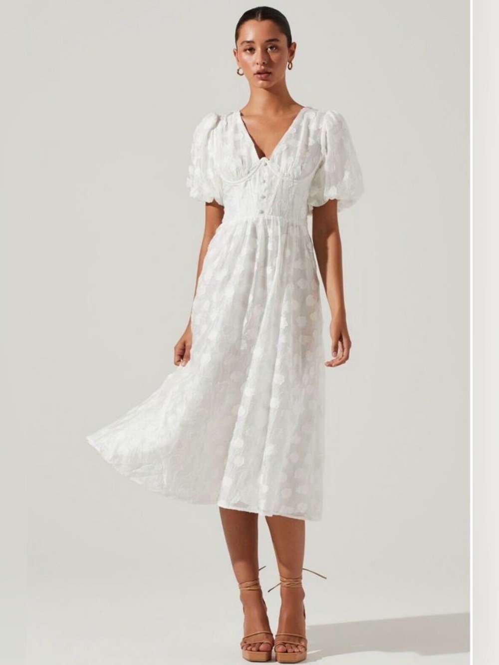 ASTR THE LABEL Sandy White Burnout Polka Dot Puff Sleeve Midi Dress Size S